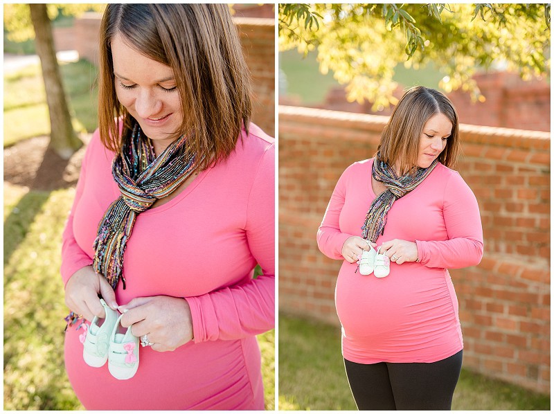 Historic-Yorktown-Maternity-Session (10)