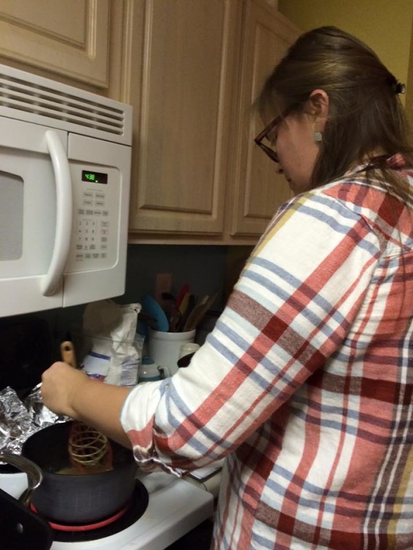 hosting-the-perfect-friendsgiving-meal