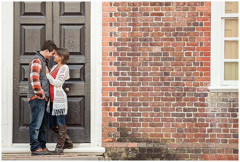 colonial-williamsburg-fall-engagement-session (1)