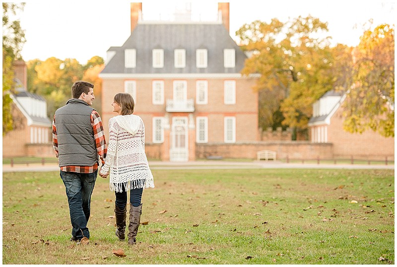 colonial-williamsburg-fall-engagement-session