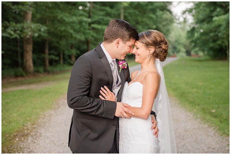 Apple-Blossom-Plantation-Bright-Summer-Wedding_0050