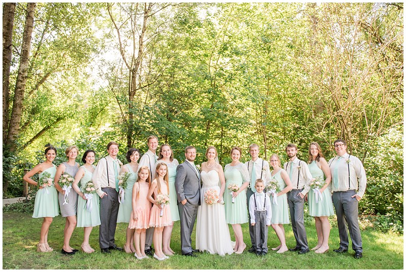 Sunny-Seattle-Mint-and-Blush-Wedding (29)