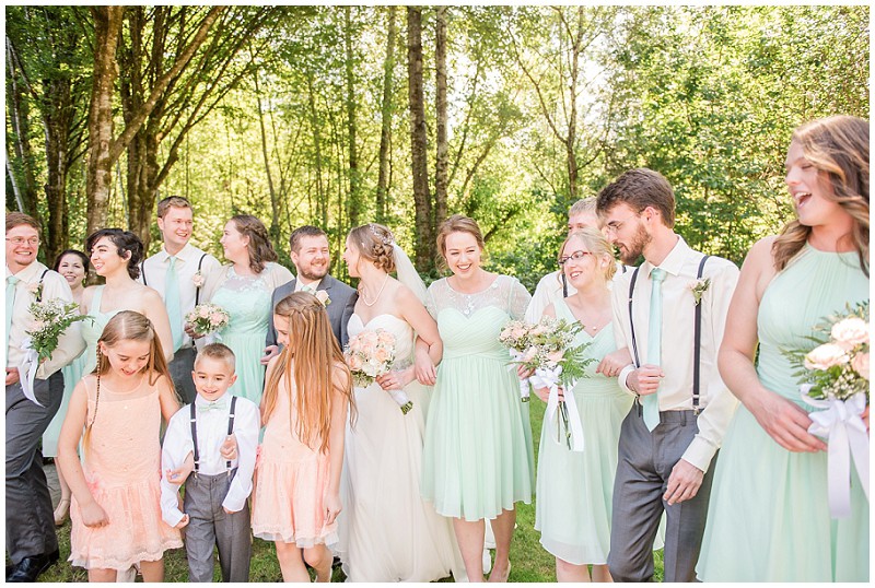 Sunny-Seattle-Mint-and-Blush-Wedding (31)