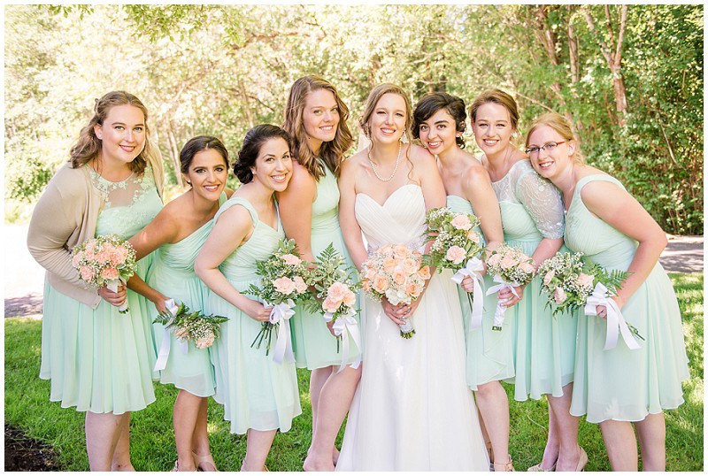 Sunny-Seattle-Mint-and-Blush-Wedding (35)