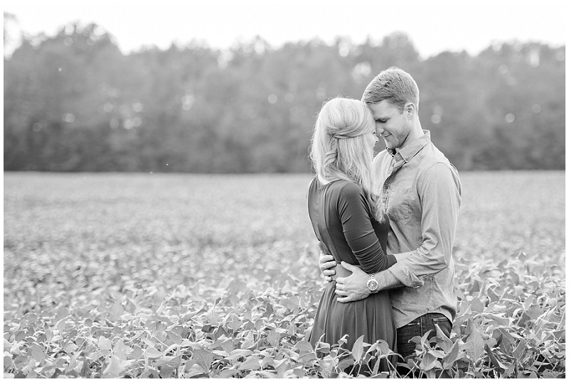 fall-cotton-farm-sunset-engagement_0009