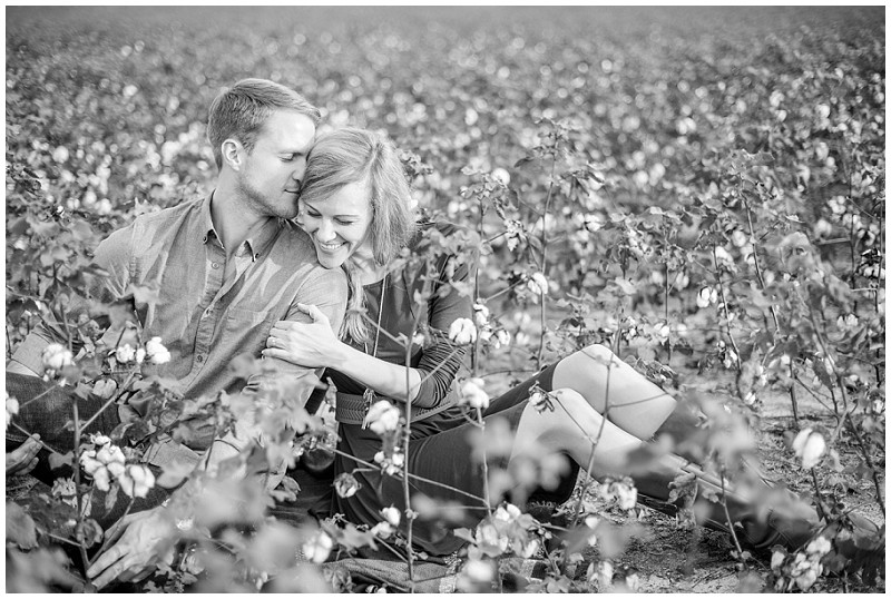 fall-cotton-farm-sunset-engagement_0020