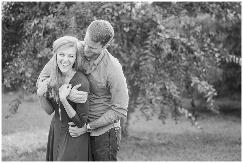 fall-cotton-farm-sunset-engagement_0024