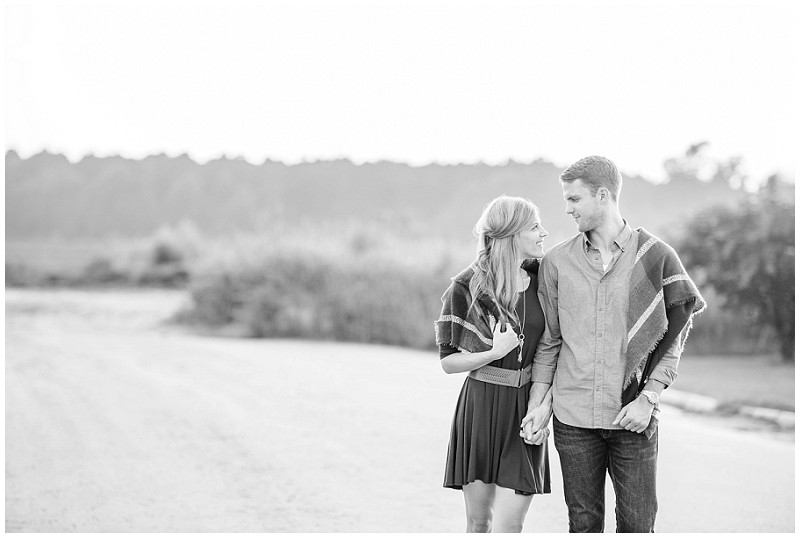 fall-cotton-farm-sunset-engagement_0055