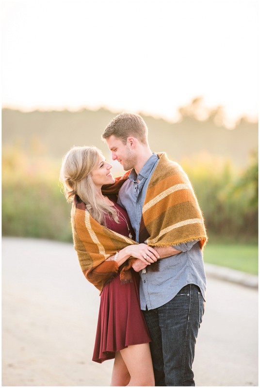 fall-cotton-farm-sunset-engagement_0059