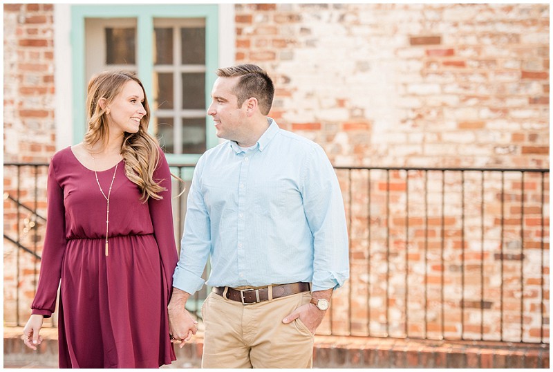 historic-yorktown-beach-fall-sunset-engagement-16