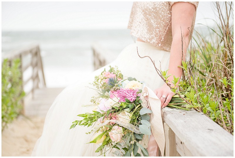 Glamorous_Rustic_Outer_Banks_Bridal_Styled_Shoot (6)
