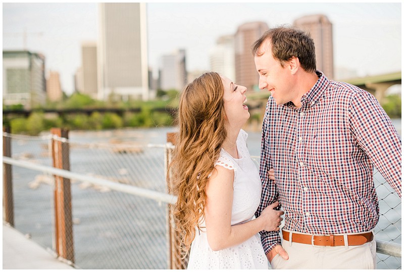 Browns-Island-Bridge-Richmond-Spring-Engagement (9)