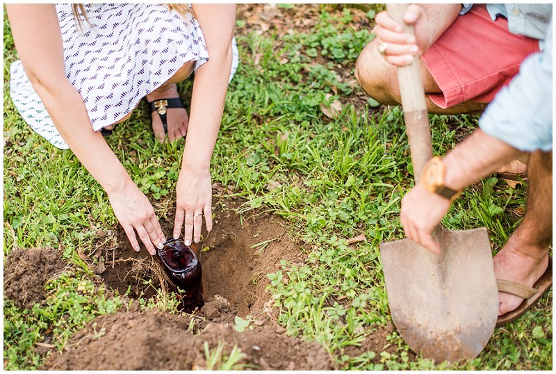 Burying-the-bourbon-southern-wedding-tradition (15)