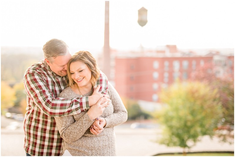 Libby-Hill-Richmond-Skyline-Engagement22