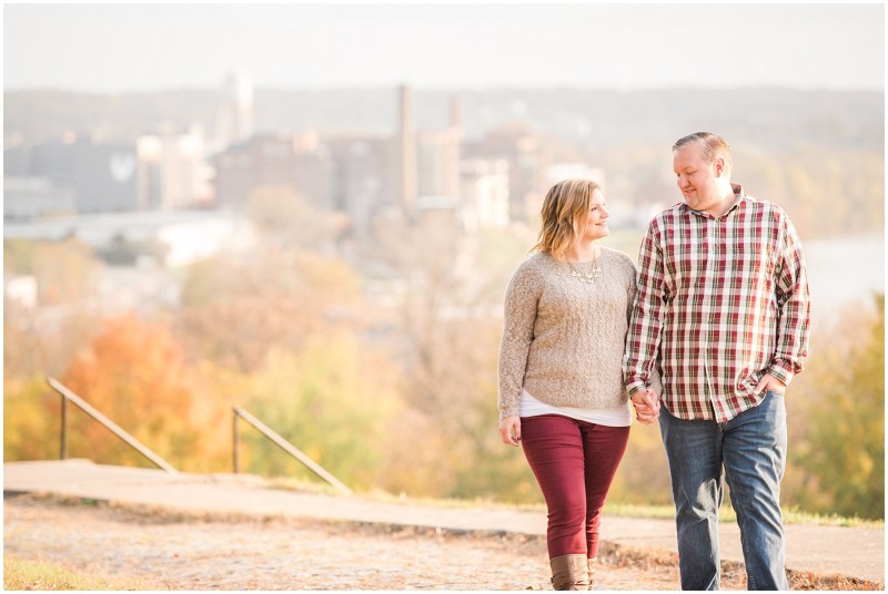 Libby-Hill-Richmond-Skyline-Engagement25