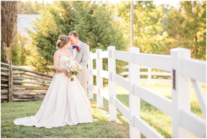 richmond-rustic-wedding-venue-amber-grove