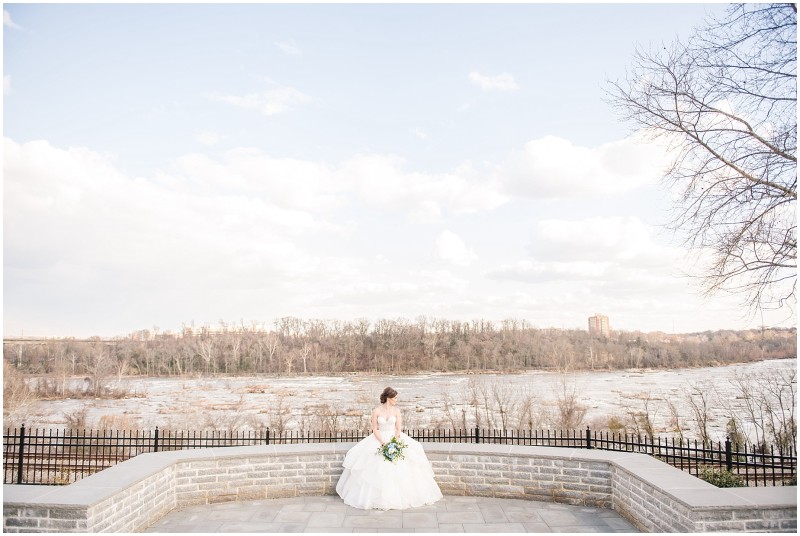 downtown-richmond-hollywood-cemetery-bridal1