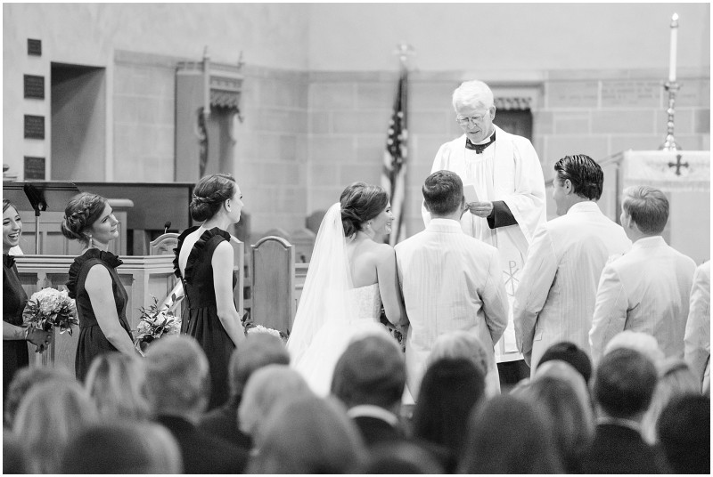 black-and-white-church-ceremony-bride-and-groom