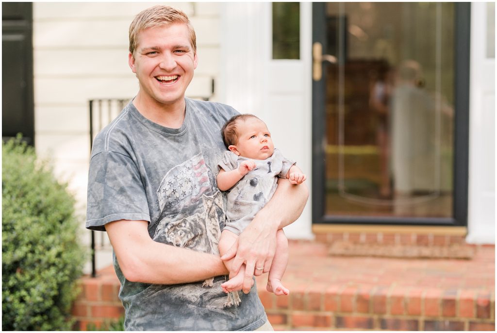 richmond photographers newborn baby mini-session front porch graphic t-shirt