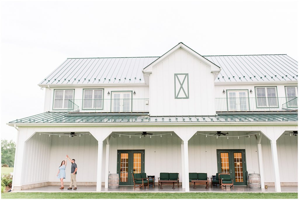 engagement session couple at barn at edgewood in virginia