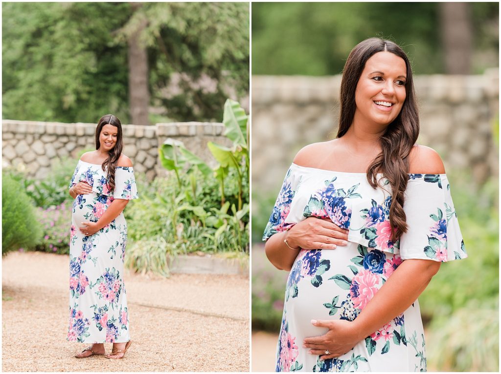 maymont park maternity wife holding baby bump in Richmond Virginia