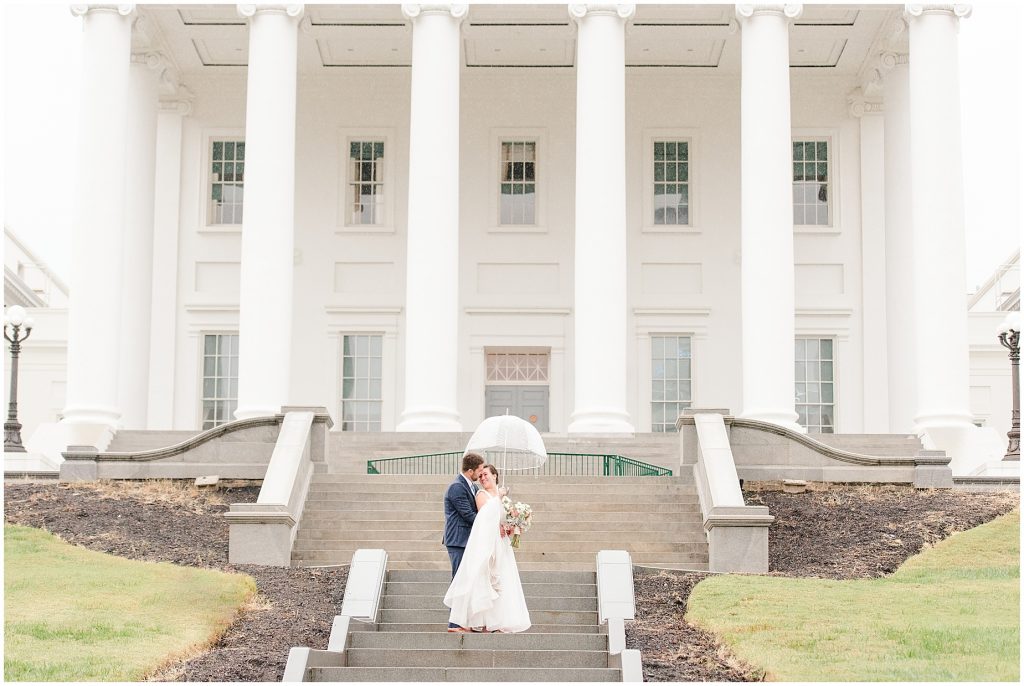 capital building richmond virginia wedding portraits