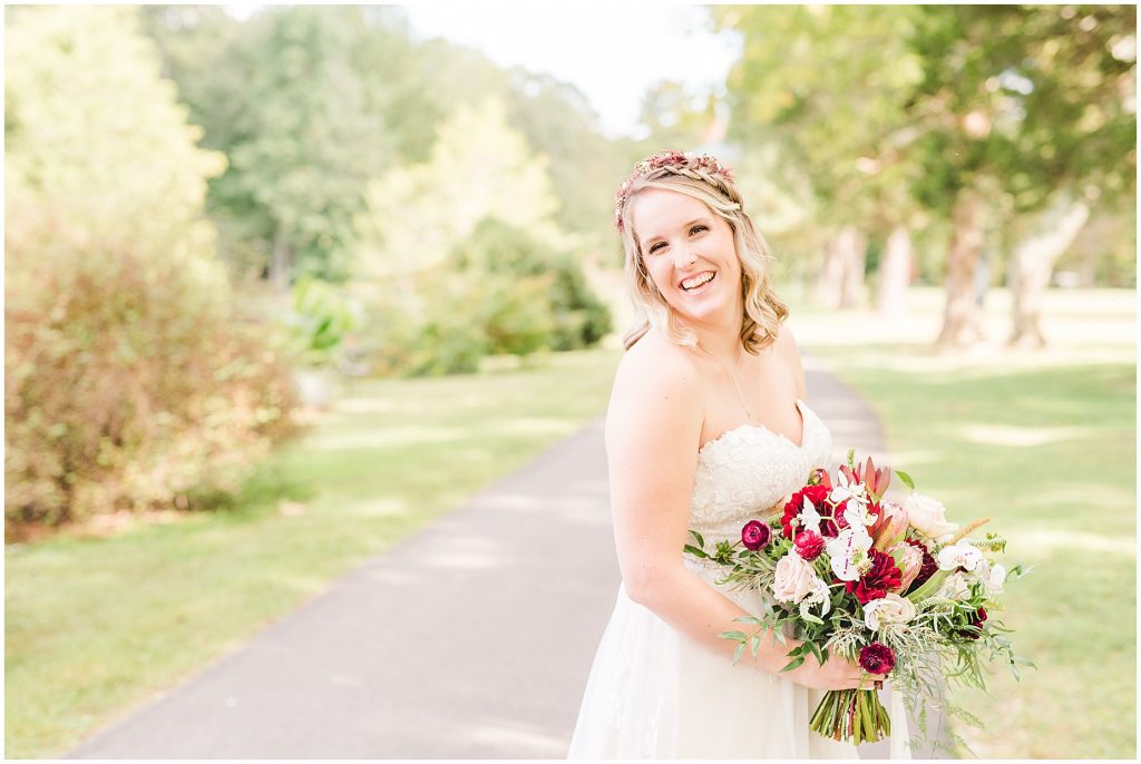 bride and groom at wisteria farms richmond virginia