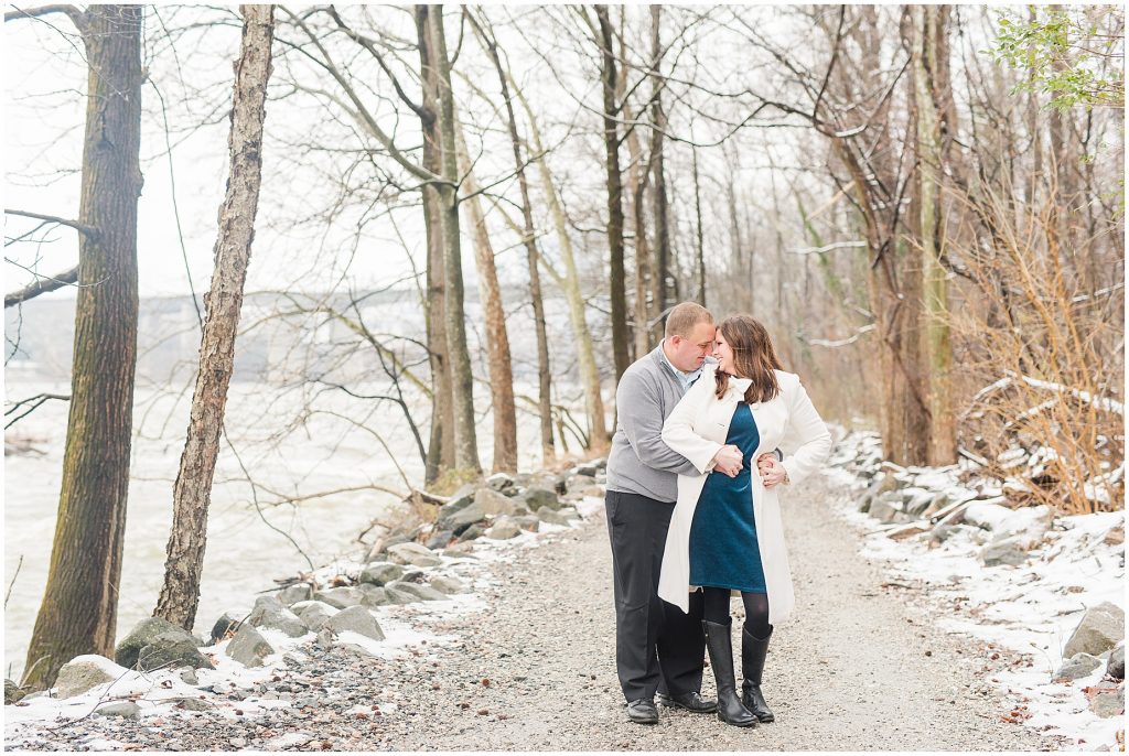 belle isle walking path in downtown richmond for an engagement session 