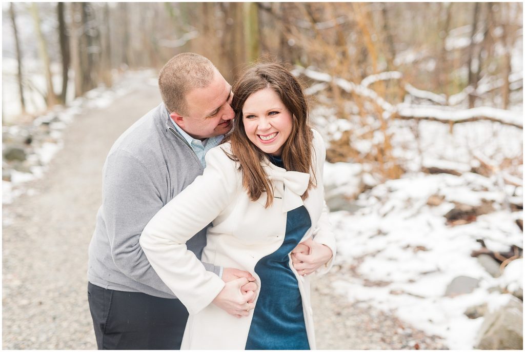 belle isle walking path in downtown richmond for an engagement session 