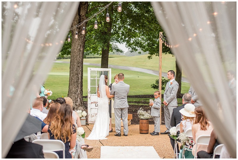 Kiln-Creek-Golf-Club-Travel-Theme-Wedding (28)