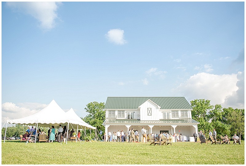 classic-charlottesville-barn-wedding (68)