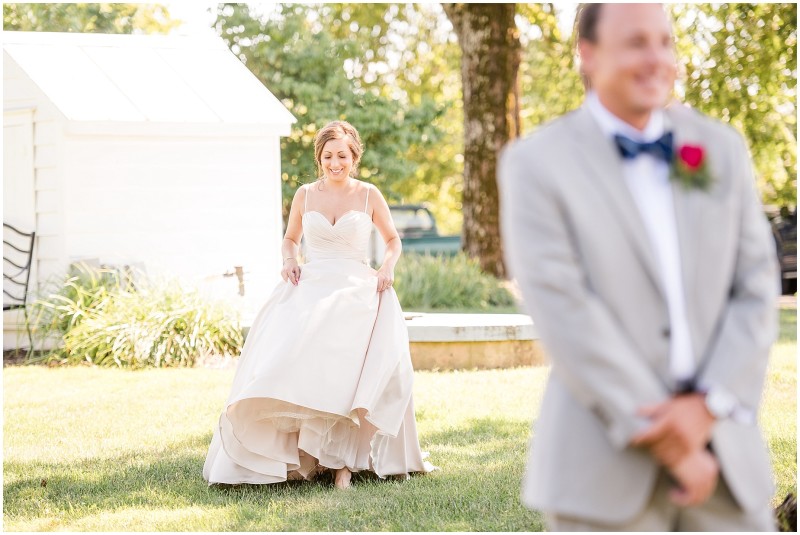 amber-grove-classic-barn-wedding40