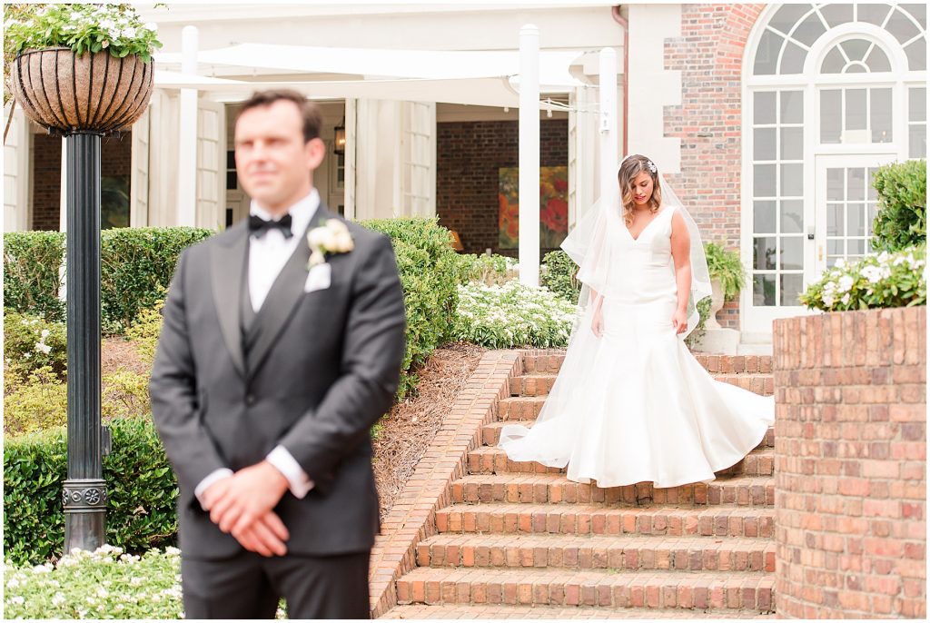 richmond wedding photographers take first look at the cavailer in virginia beach