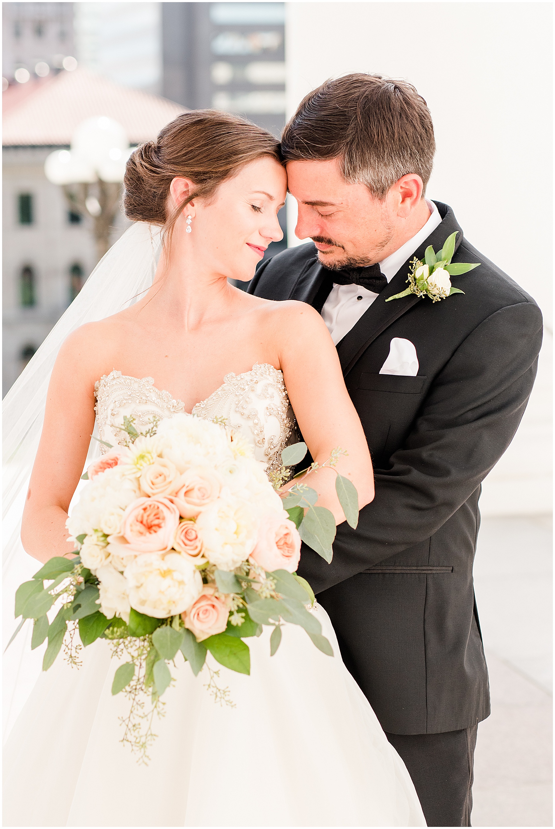 richmond capitol building wedding portraits