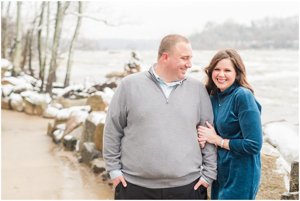 Belle Isle Snowy Winter Engagement Richmond Wedding Photographers33