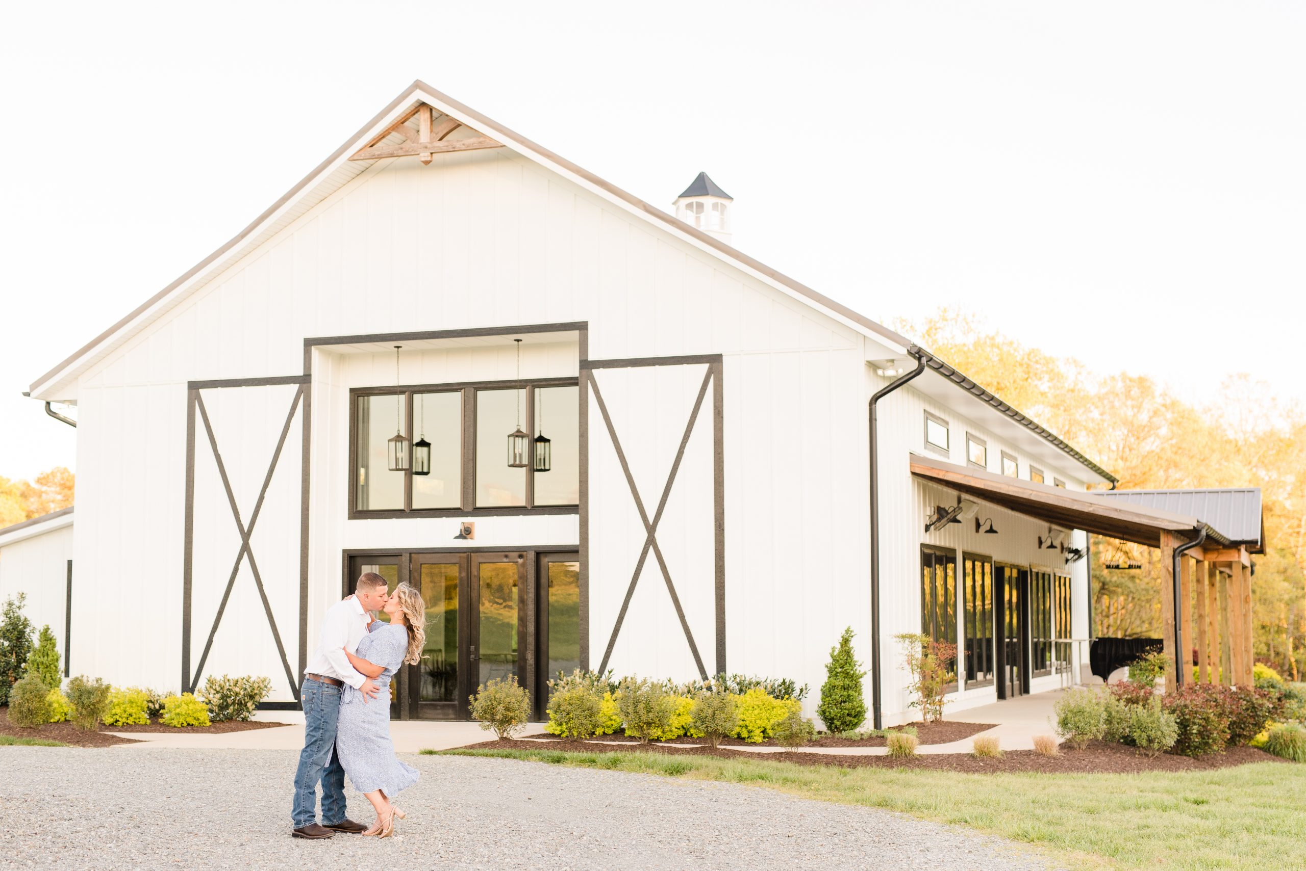 oakdale engagement session richmond virginia barn wedding venue